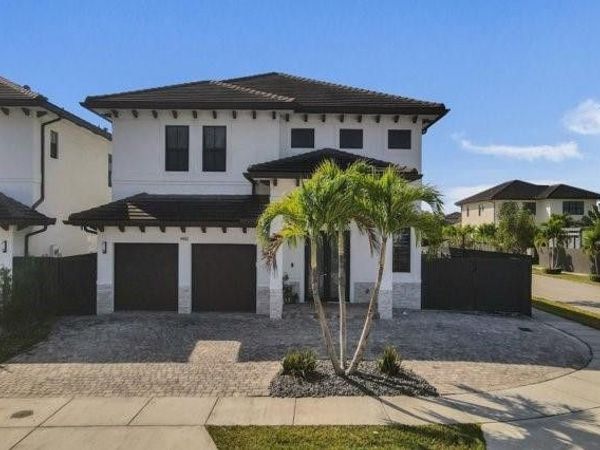 14486 SW 17th St, Miami, FL 33175