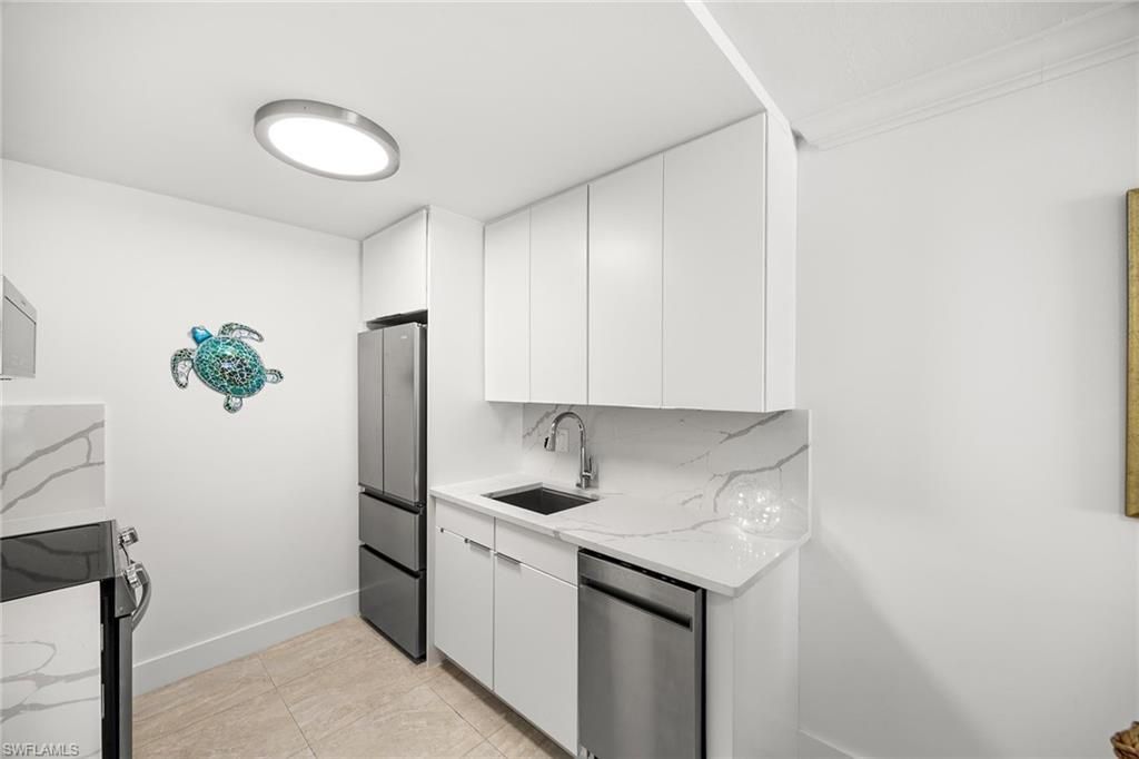 1417 Chesapeake Ave, Unit 104, Naples, FL 34102 Photo