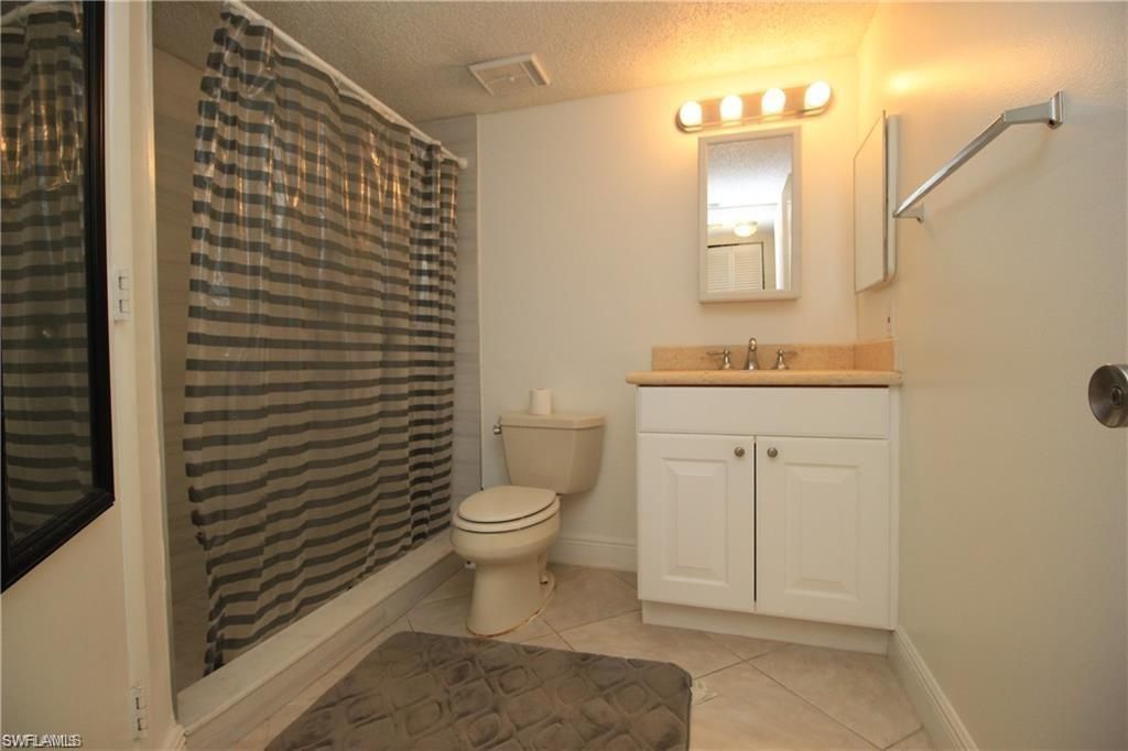 194 Santa Clara Dr, Unit 194, Naples, FL 34104 Photo