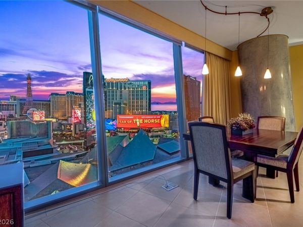 3722 Las Vegas Boulevard, Unit 1107, Las Vegas, NV 89158