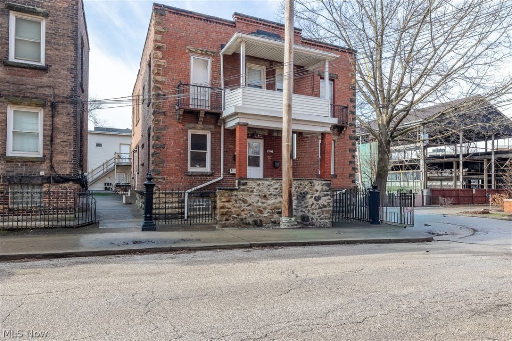 12002 Paul Avenue, Cleveland, OH 44106 Main Photo