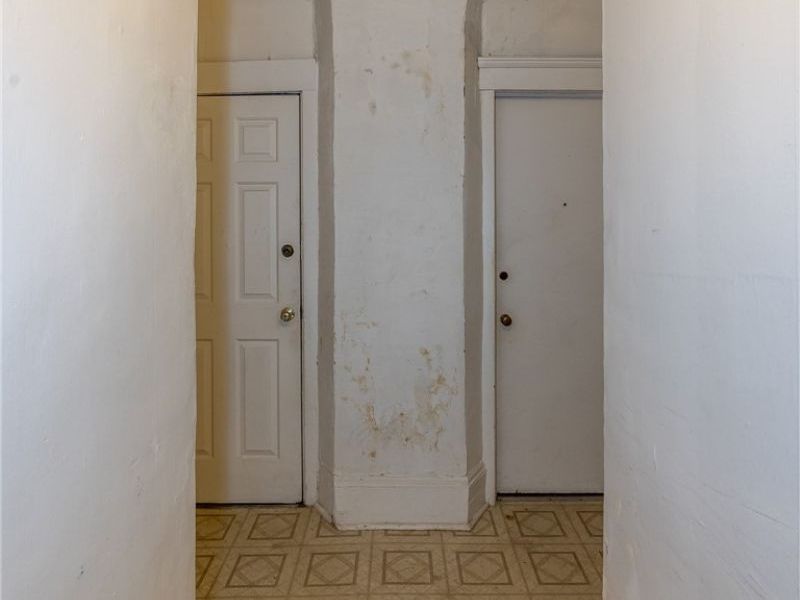 12002 Paul Avenue, Cleveland, OH 44106 Photo 23