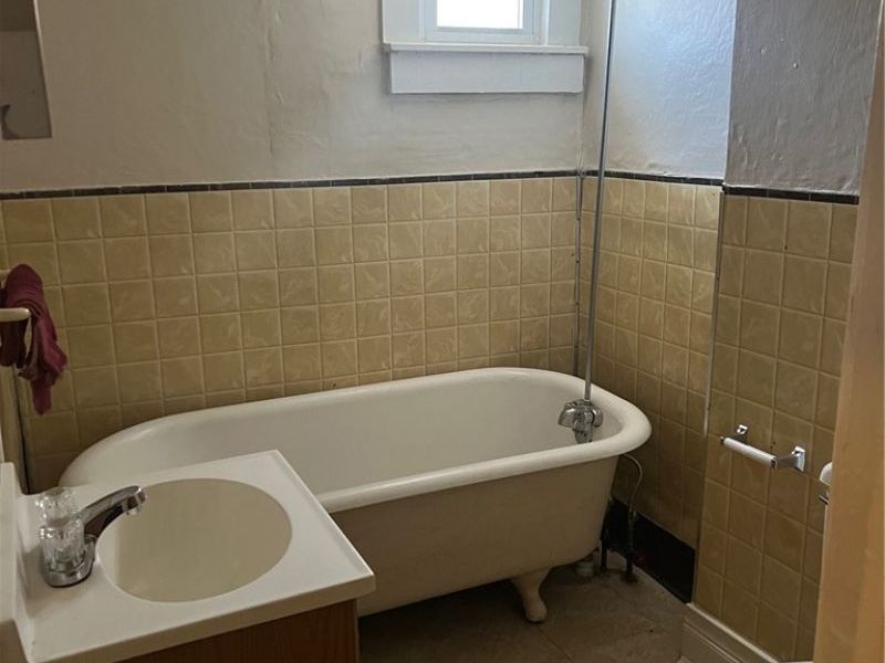 12002 Paul Avenue, Cleveland, OH 44106 Photo 28