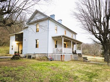 44 Swink Ln , Lexington, VA 24450