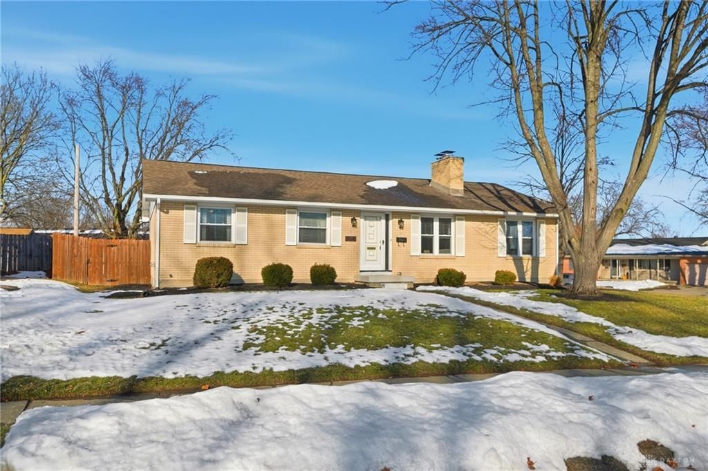 345 Bayonne Drive, Vandalia, OH 45377 Main Photo