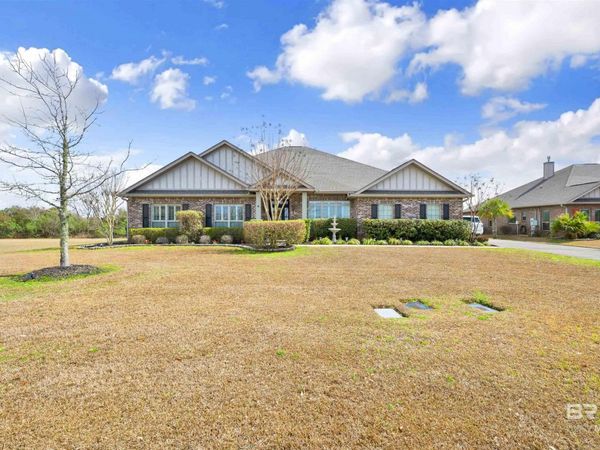 4152 Augusta Drive, Gulf Shores, AL 36542