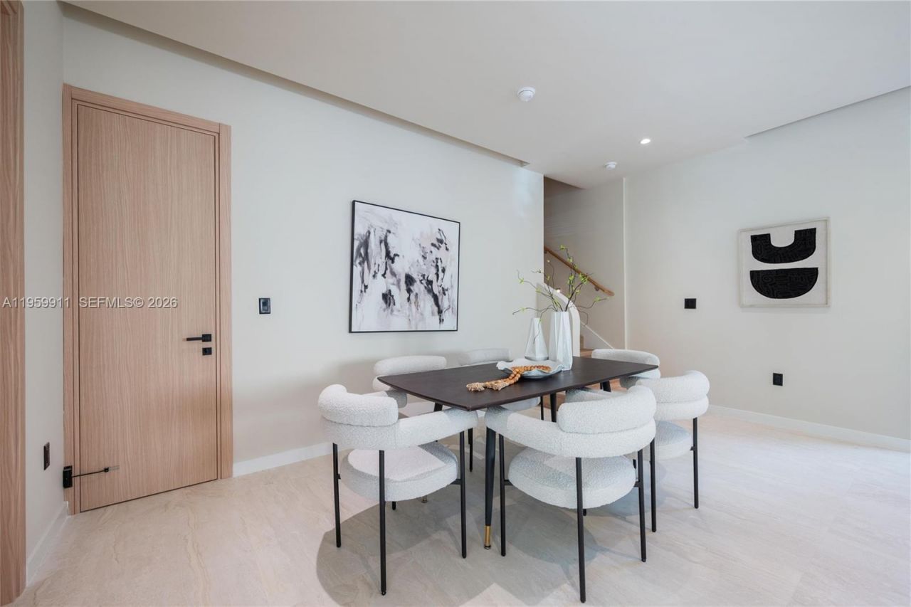 3601 SW 23rd Ter, Unit 1, Miami, FL 33145 Photo