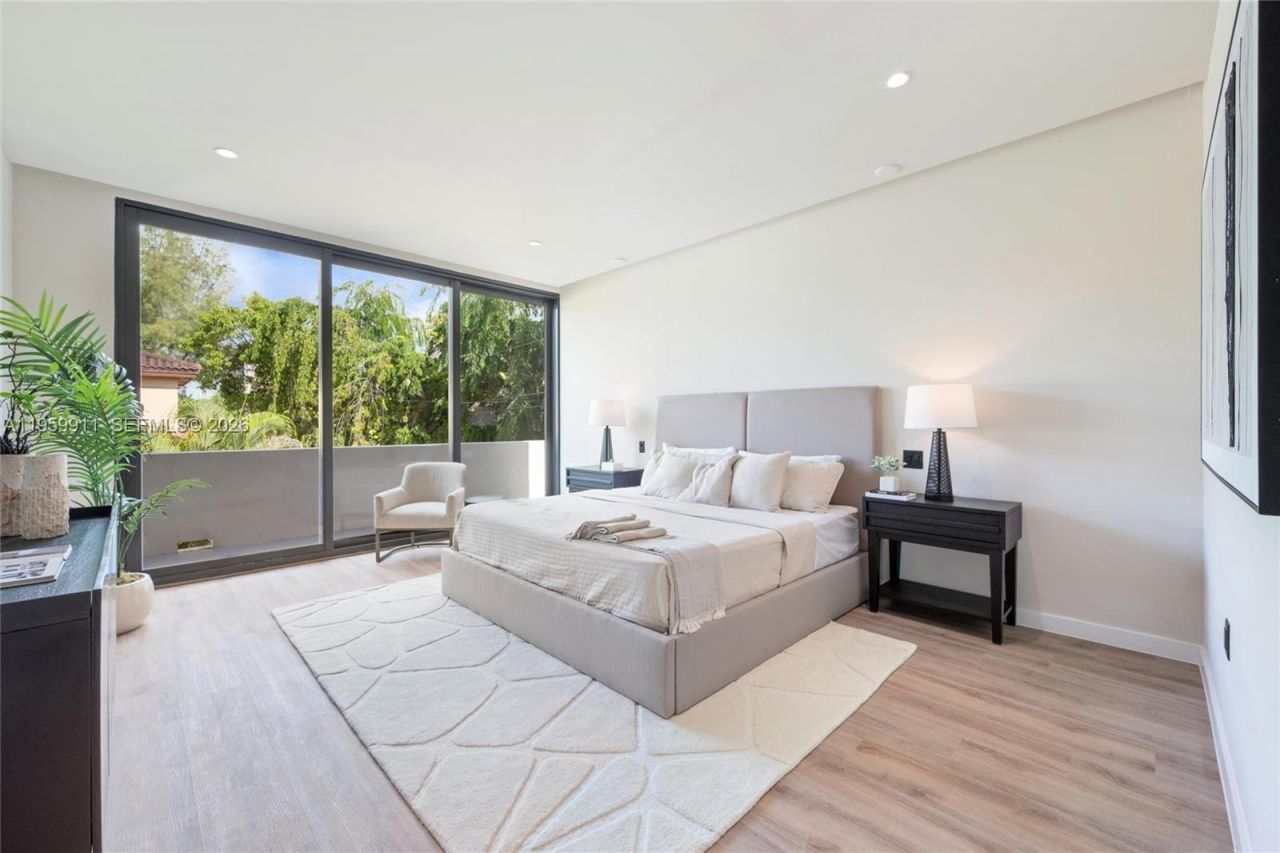 3601 SW 23rd Ter, Unit 1, Miami, FL 33145 Photo