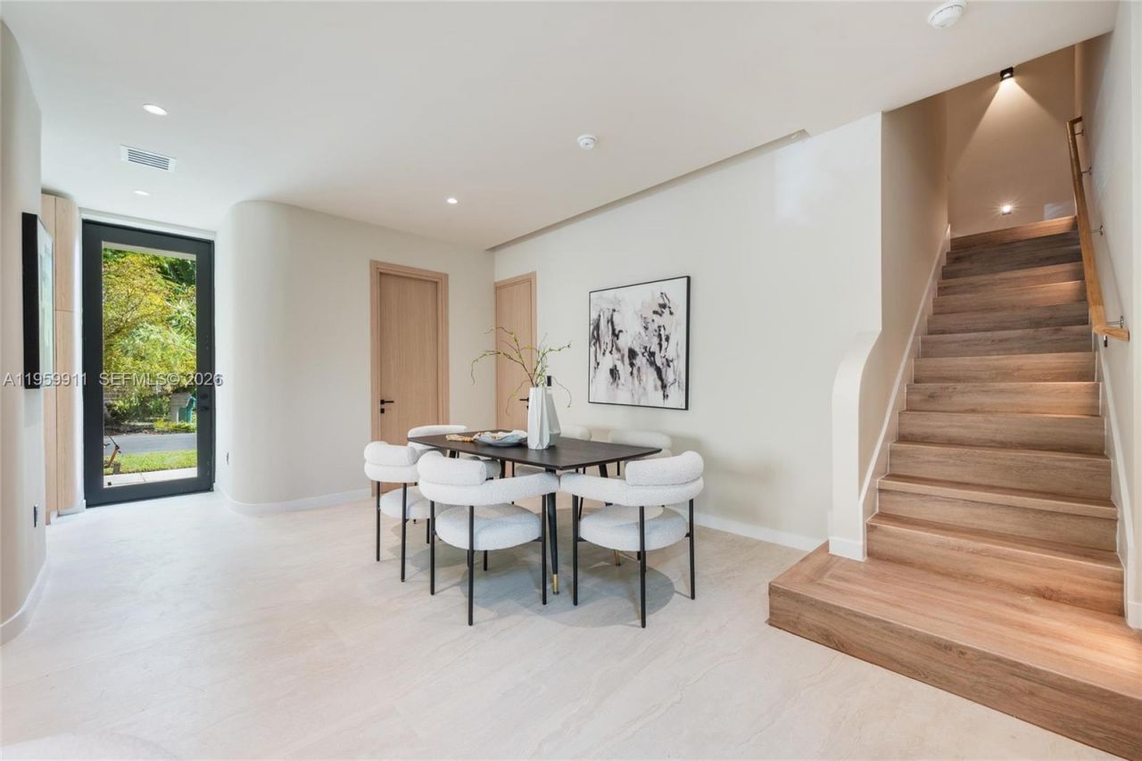 3601 SW 23rd Ter, Unit 1, Miami, FL 33145 Photo