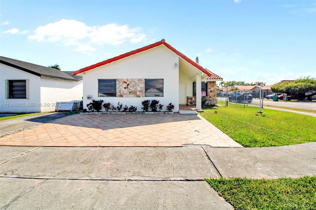 13844 SW 15th St, Miami, FL 33184 Photo