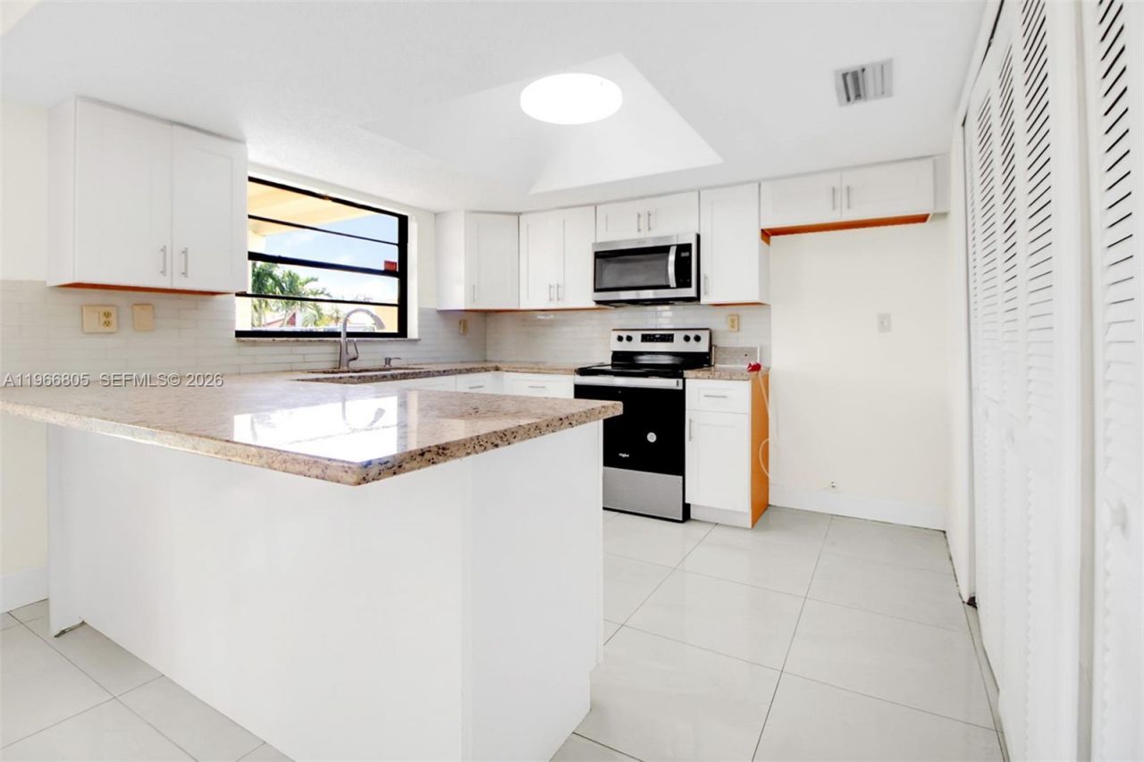 13844 SW 15th St, Miami, FL 33184 Photo