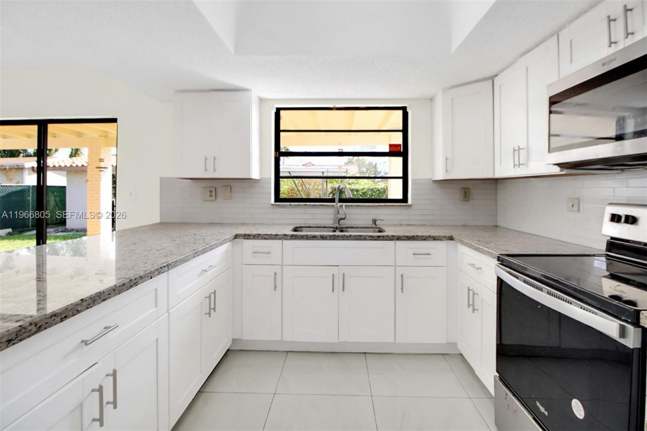 13844 SW 15th St, Miami, FL 33184 Photo