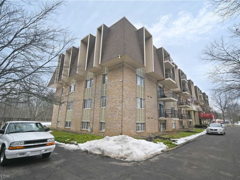 5200 West Boulevard, Unit 505, Youngstown, OH 44512 Photo 2