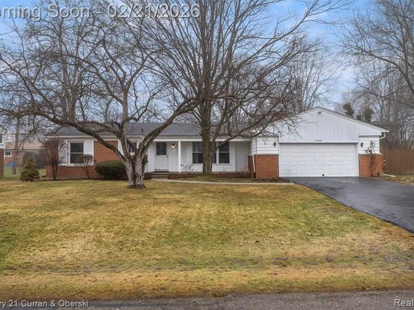 32330 Farmersville Road, Farmington Hills, MI 48334