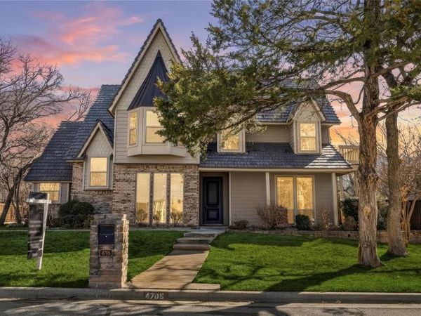 4705 Villa Vera Drive , Arlington, TX 76017