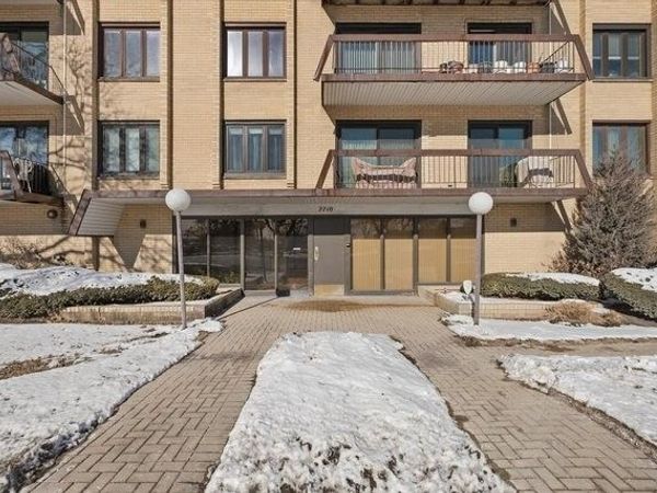 7710 Dempster Street, Unit 408, Morton Grove, IL 60053