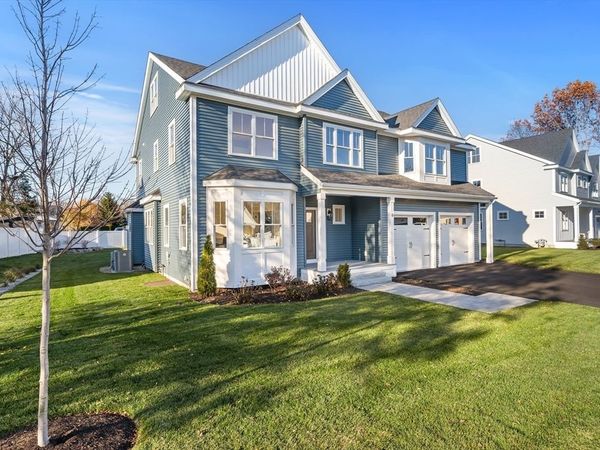 6 Callahan Drive, Woburn, MA 01801