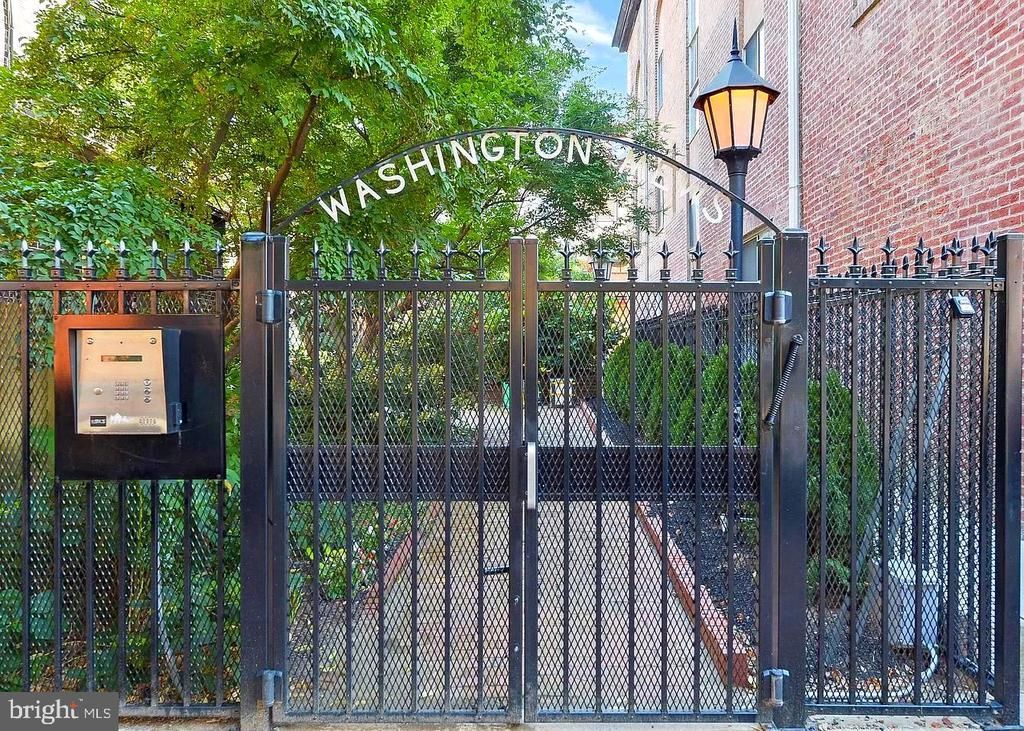 1110 Lombard Street, Unit 16, Philadelphia, PA 19147 Main Photo