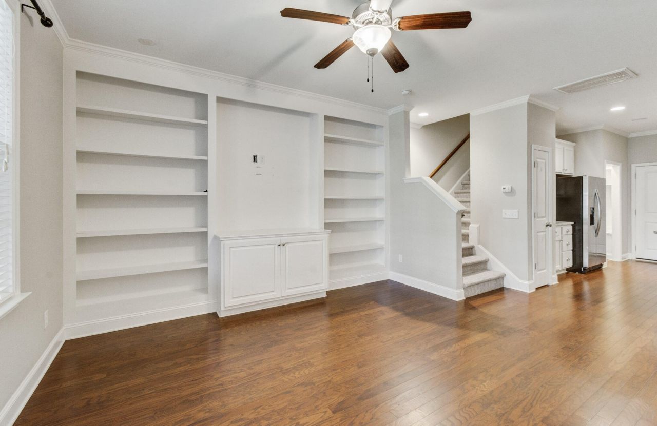 2005 Kings Gate Lane Photo 11