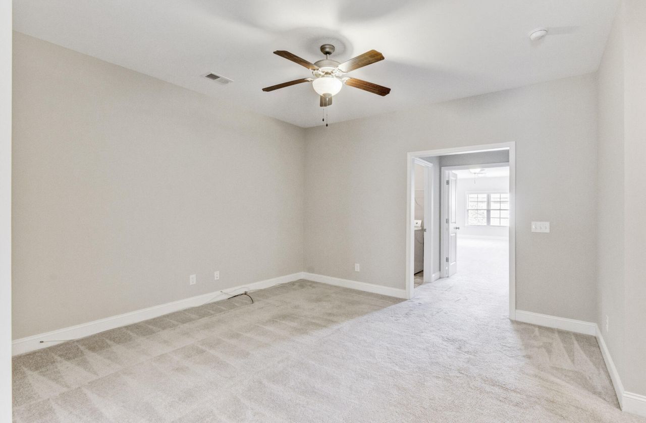 2005 Kings Gate Lane Photo 13