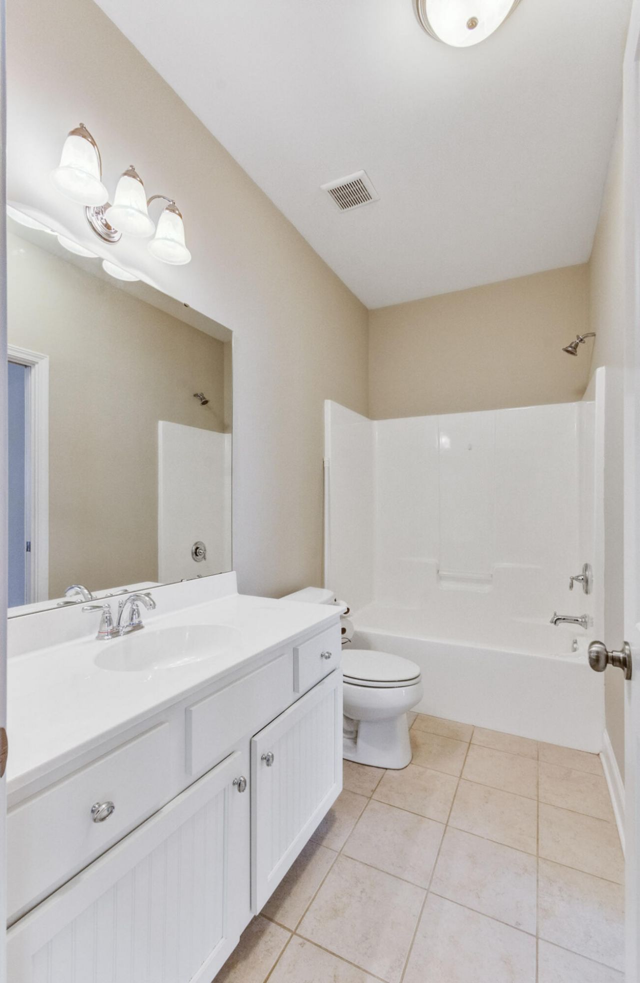 2005 Kings Gate Lane Photo 22