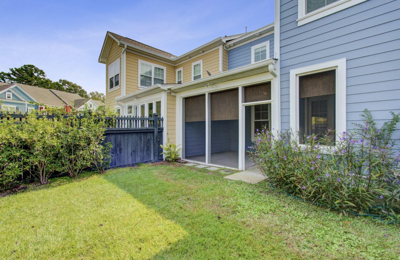 2005 Kings Gate Lane Photo 25