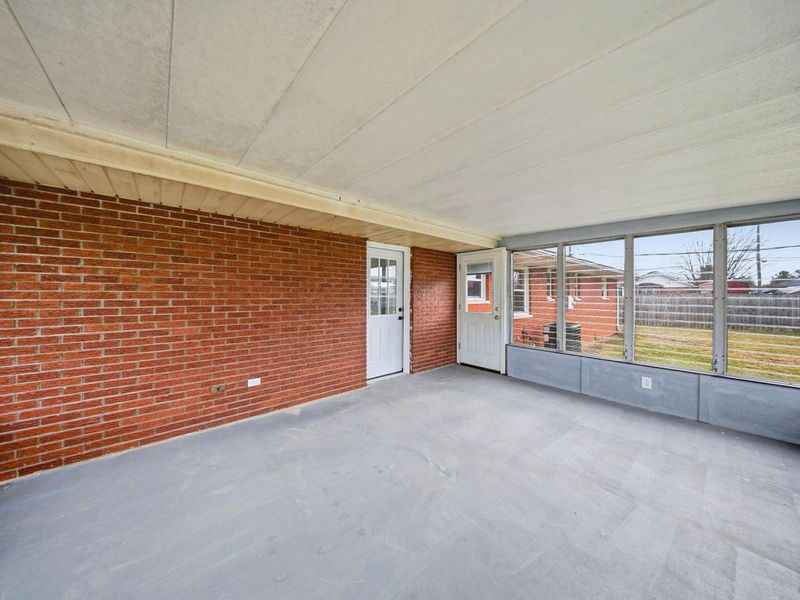 103 Valleyview Drive , Mount Sterling, OH 43143 Photo 29