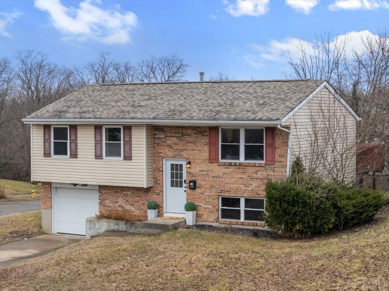 11484 Ravensburg Court, Forest Park, OH 45240 Photo 1