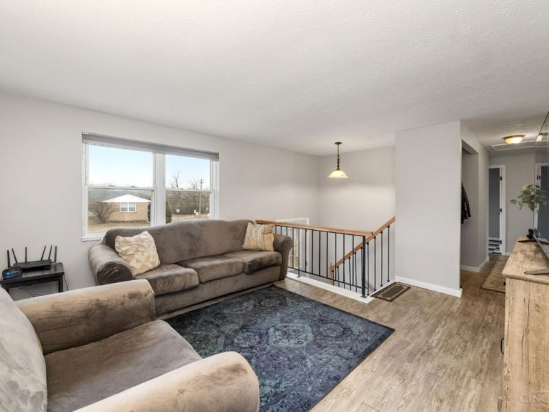 11484 Ravensburg Court, Forest Park, OH 45240 Photo 3