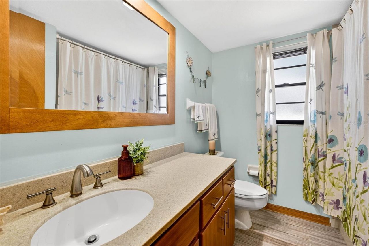 6418 Jacqueline Arbor Drive, Temple Terrace, FL 33617 Photo