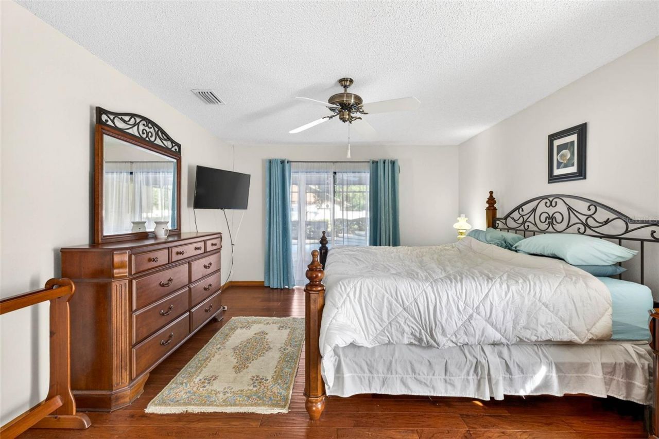 6418 Jacqueline Arbor Drive, Temple Terrace, FL 33617 Photo