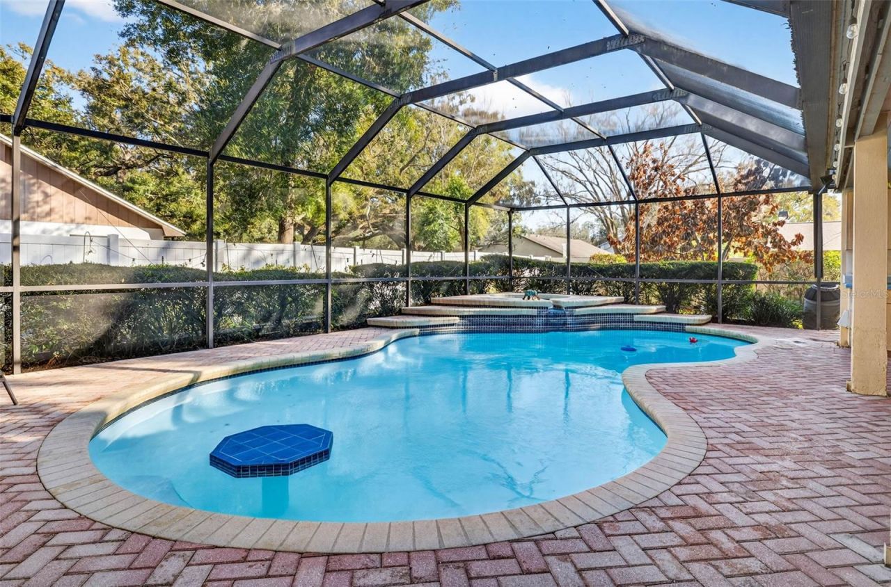 6418 Jacqueline Arbor Drive, Temple Terrace, FL 33617 Photo