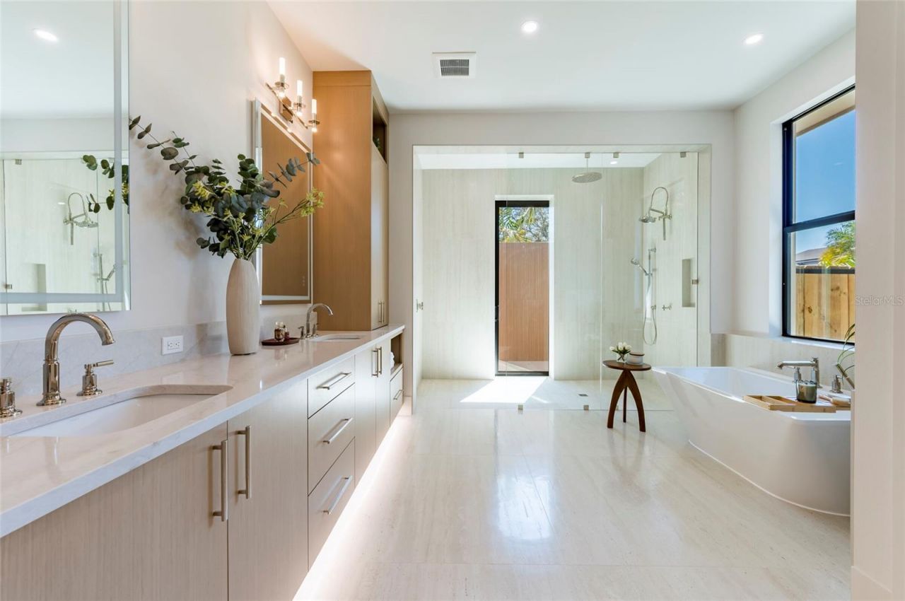 1959 Wisteria Street, Sarasota, FL 34239 Photo