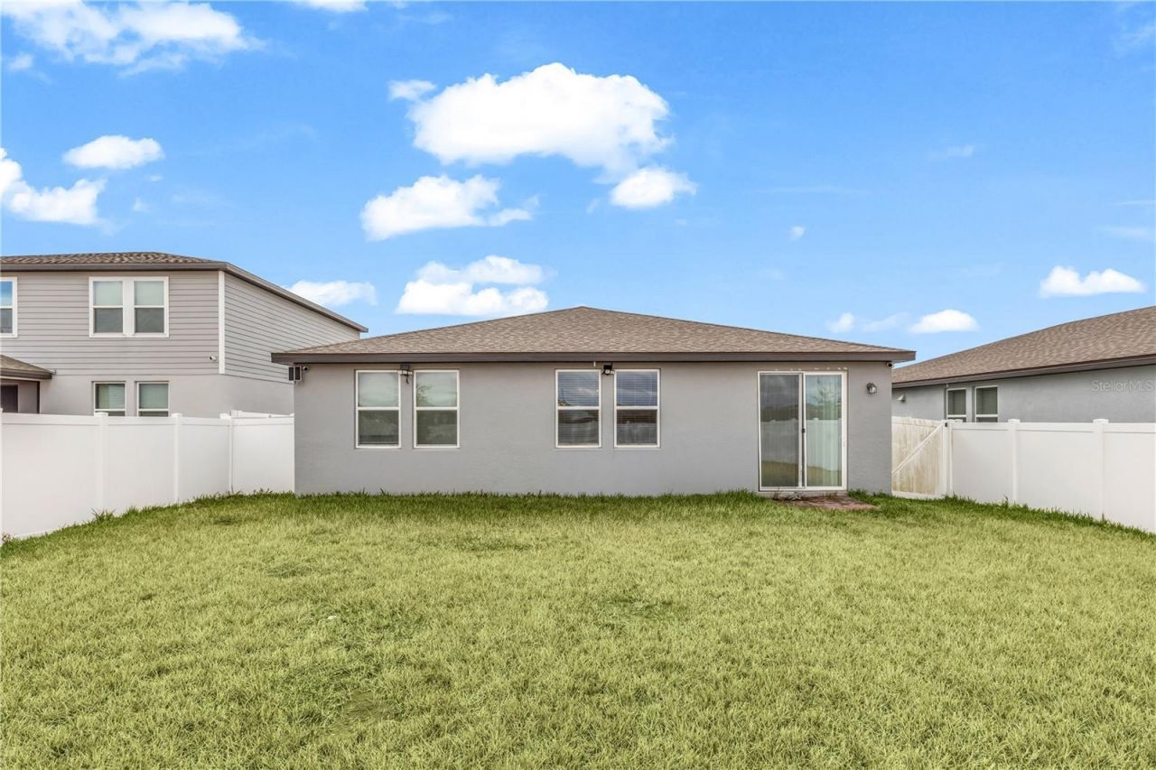 224 Towns Circle, Haines City, FL 33844 Photo