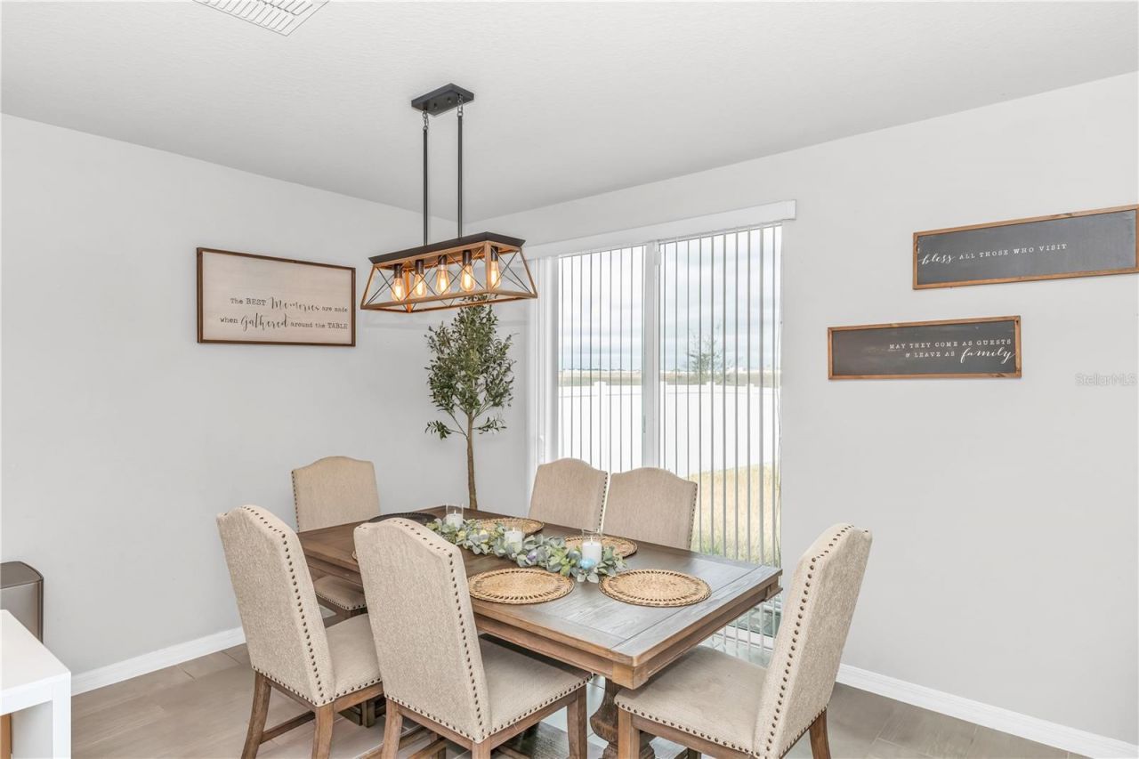 224 Towns Circle, Haines City, FL 33844 Photo