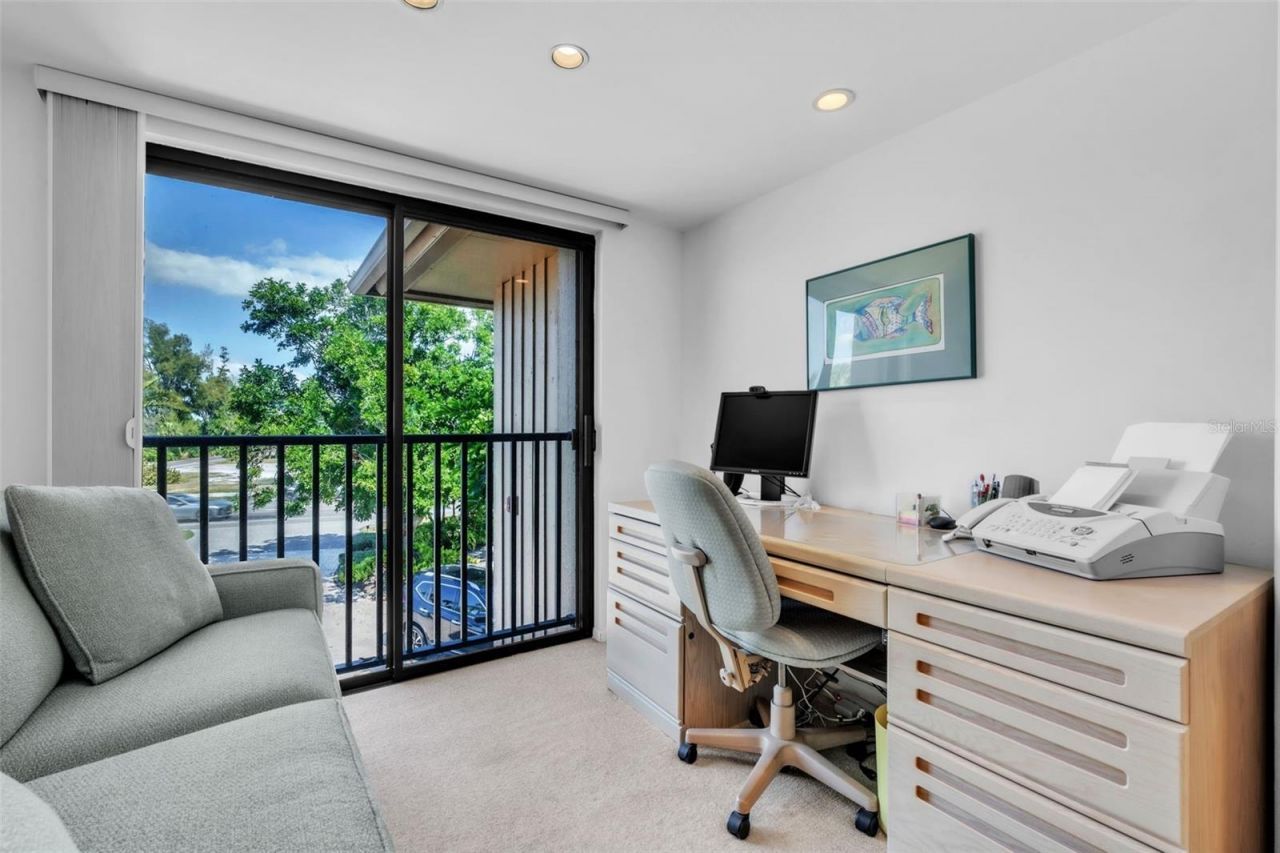 5635 Gulf Of Mexico Drive, Unit 202, Longboat Key, FL 34228 Photo