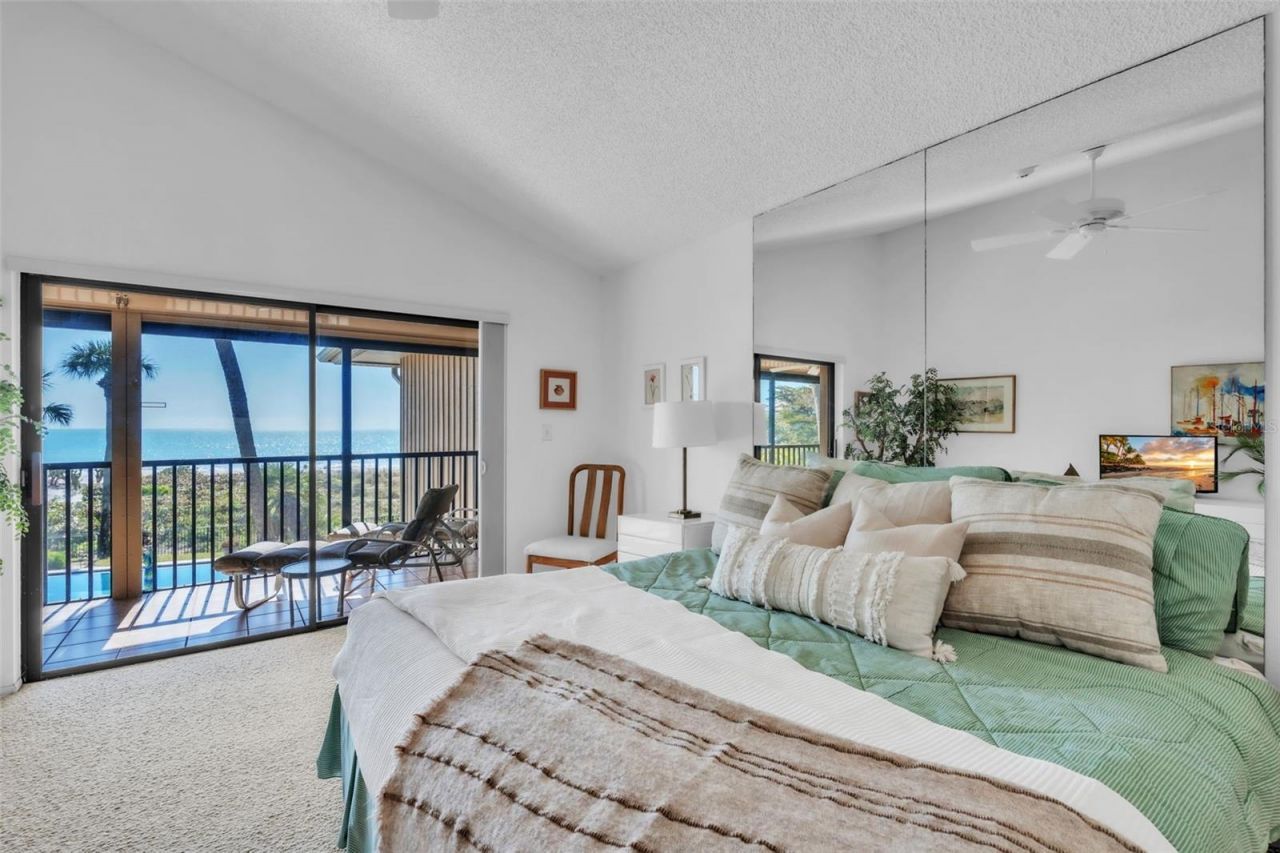 5635 Gulf Of Mexico Drive, Unit 202, Longboat Key, FL 34228 Photo