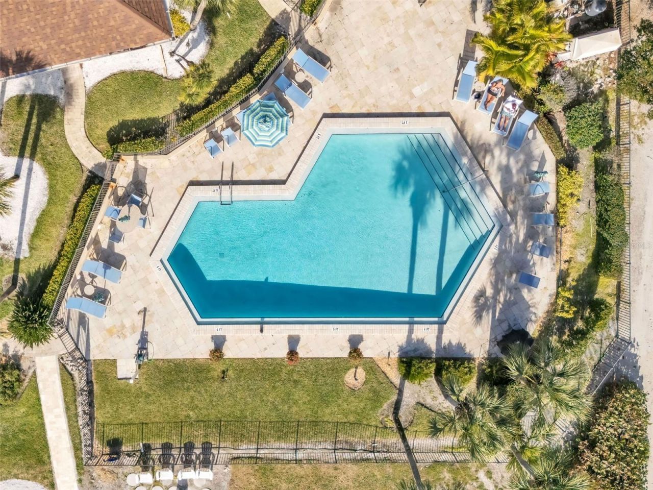 5635 Gulf Of Mexico Drive, Unit 202, Longboat Key, FL 34228 Photo