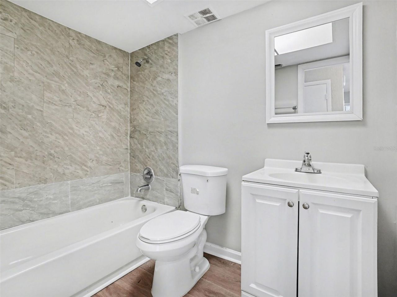 555 Thomas Jefferson Way, Orlando, FL 32809 Photo