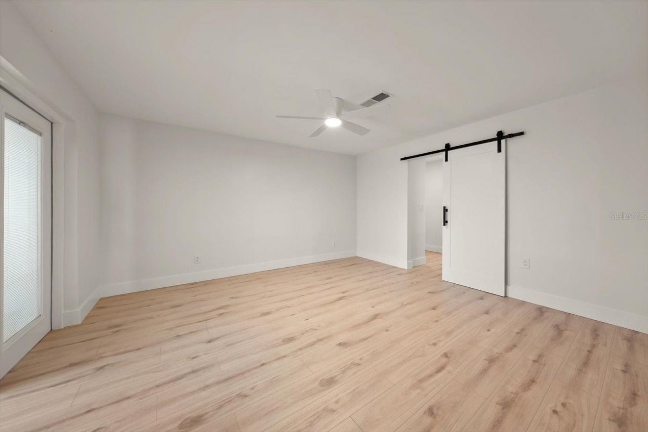 6667 Greenbrier Drive, Seminole, FL 33777 Photo