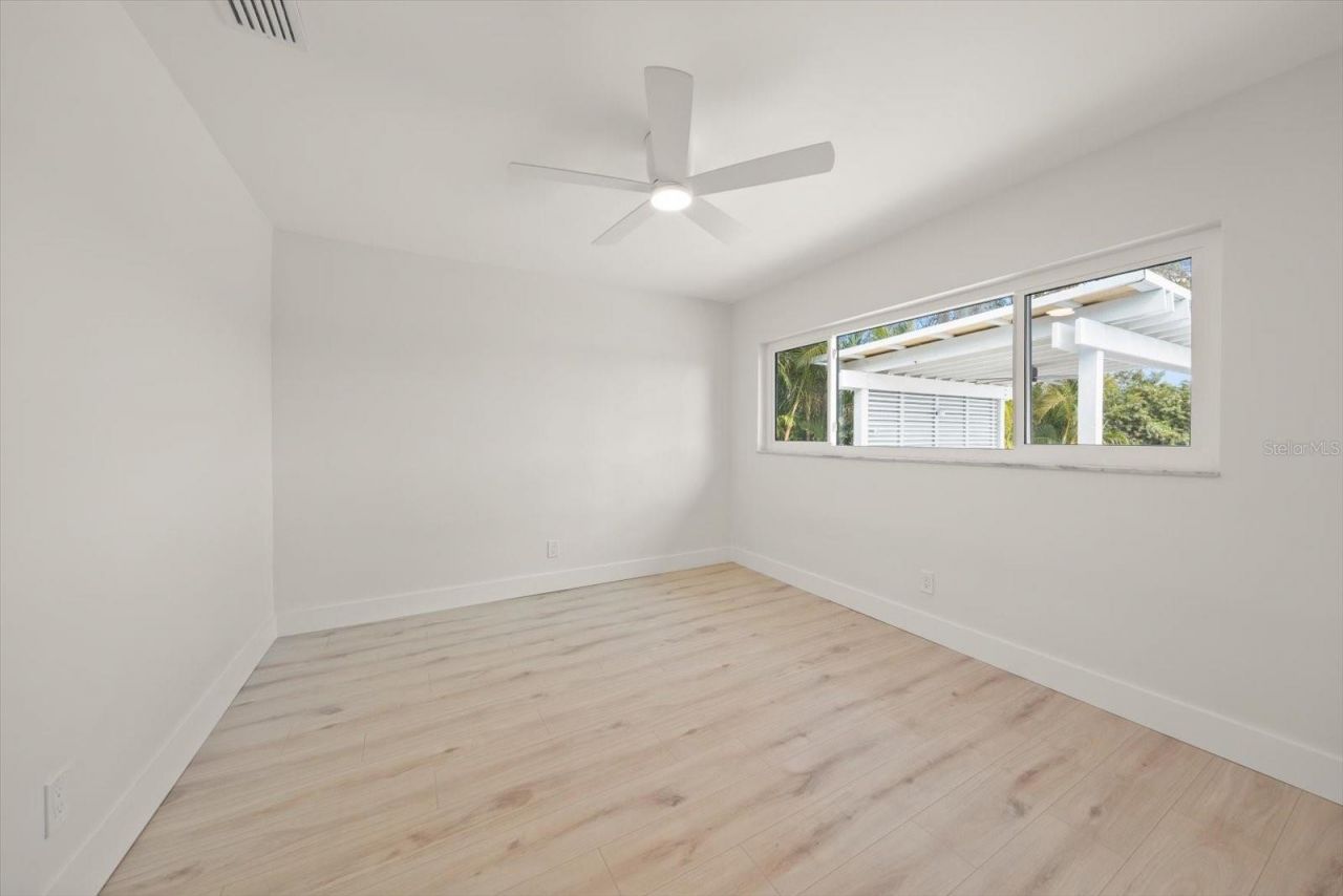 6667 Greenbrier Drive, Seminole, FL 33777 Photo