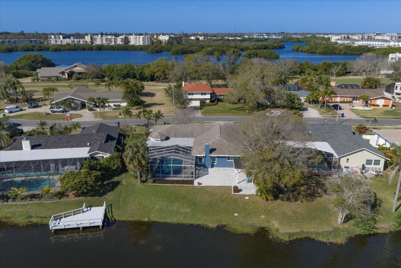 6667 Greenbrier Drive, Seminole, FL 33777 Photo