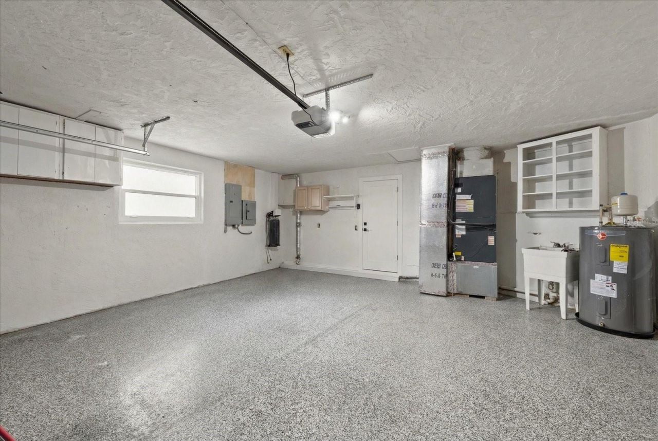 6667 Greenbrier Drive, Seminole, FL 33777 Photo