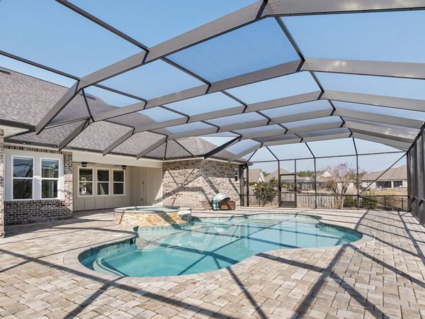 629 Meadow Lake Drive, Freeport, FL 32439