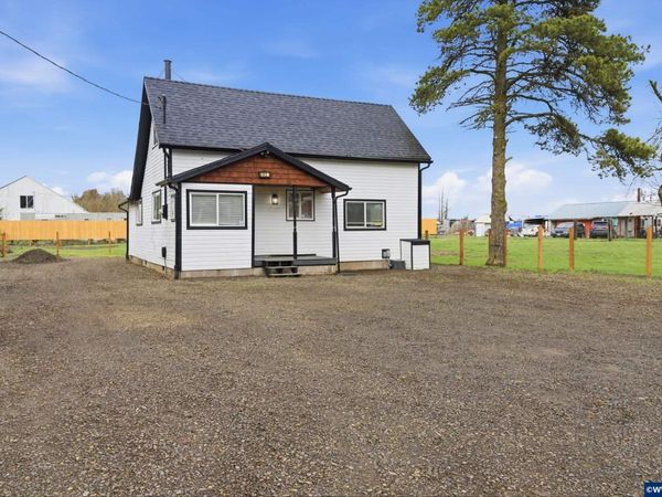 5937 Stayton Rd SE, Turner, OR 97392