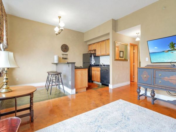 488 Wabasha Street N, Unit 606, Saint Paul, MN 55102