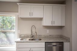 2120 Pleasant Ridge  photo 4