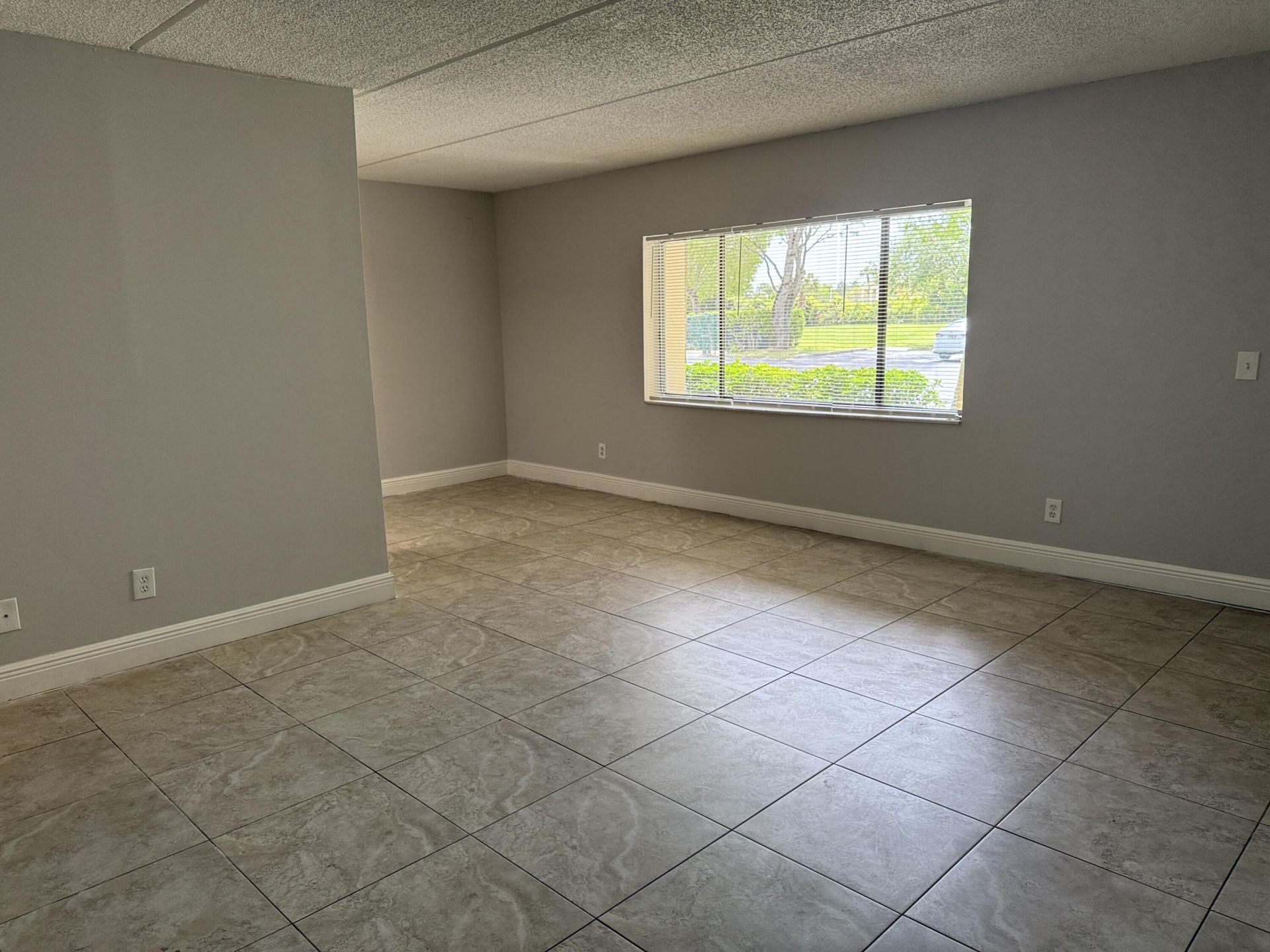 1106 Meadows Circle, Unit 1106, Boynton Beach, FL 33436 Photo