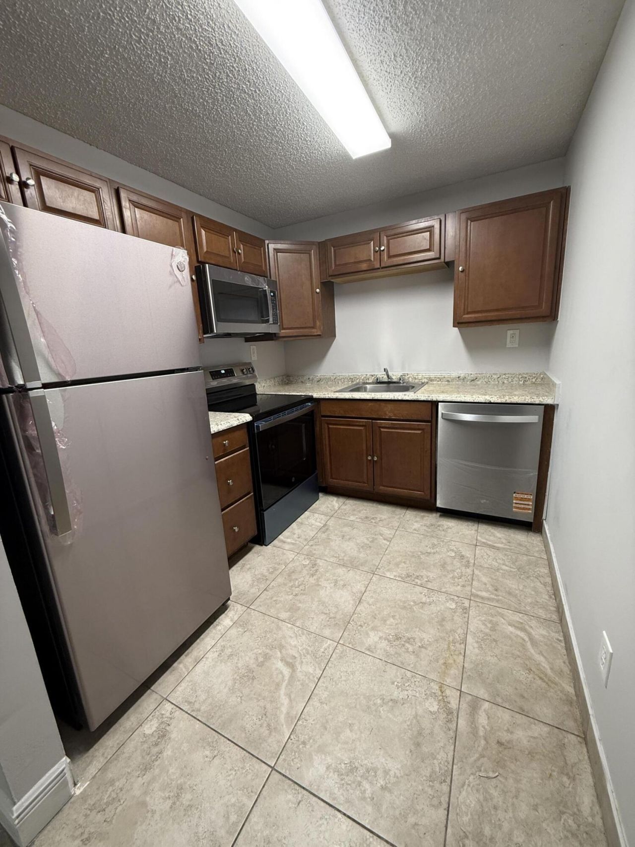 1106 Meadows Circle, Unit 1106, Boynton Beach, FL 33436 Photo