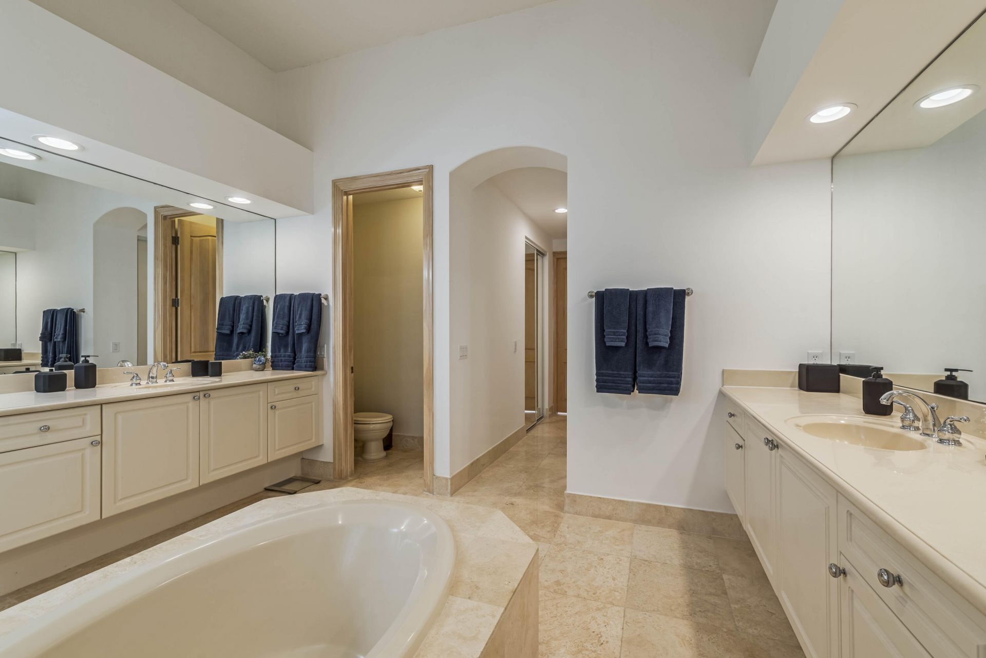 8387 Ironhorse Court, West Palm Beach, FL 33412 Photo